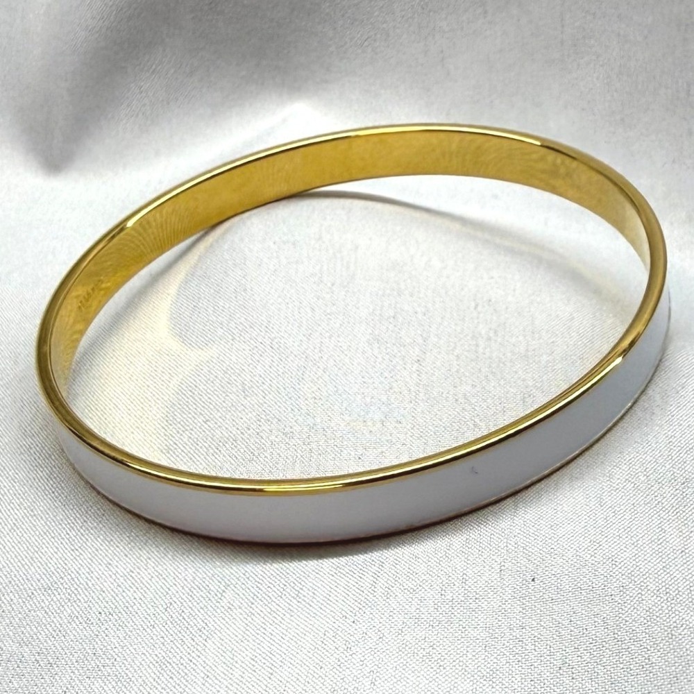 Monet Bangle Bracelet Womens OS White Good Vintage Enamel Gold Tone Slim Round